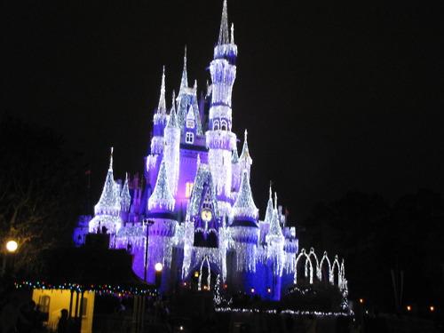 castle_at_night.jpg