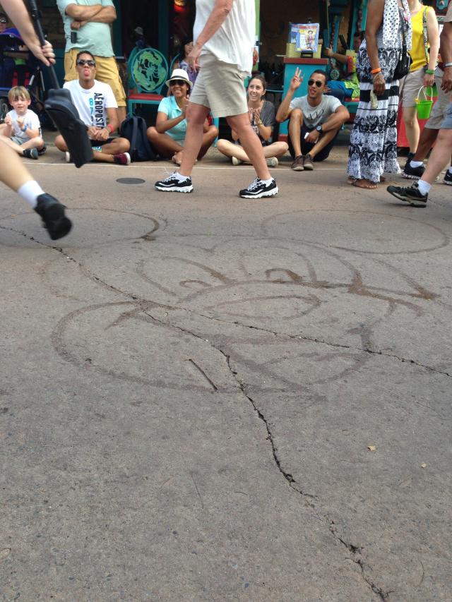 Mickey water drawing--love this!!