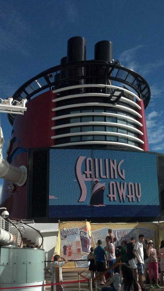 sailing_away.jpg