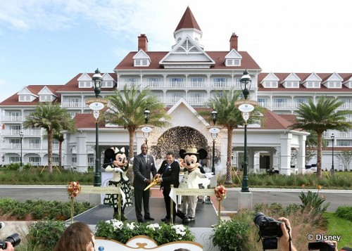 The Grand Floridian Villas Are Open
