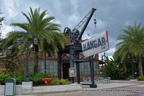 Jock Lindsey's Hangar Bar