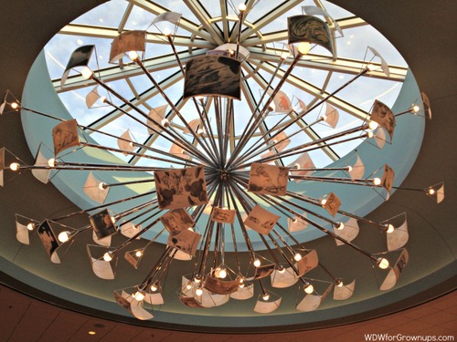 Storyboard Chandelier