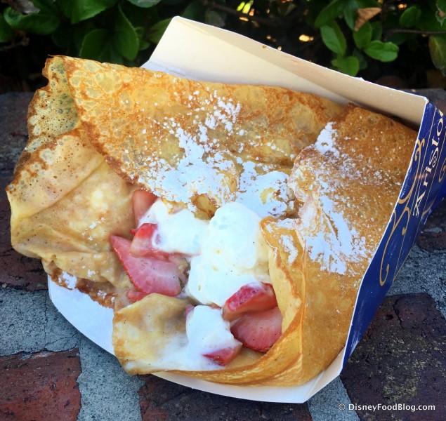 Strawberry Romanoff Crepe