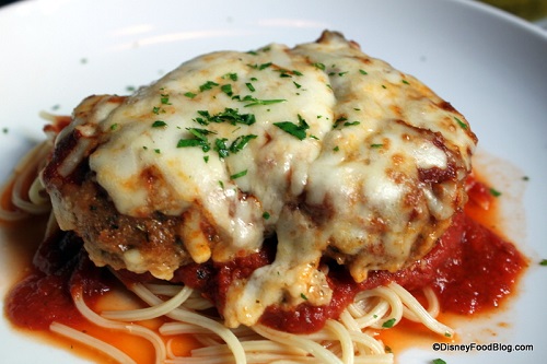 Chicken Parmigiana at Mama Melrose's