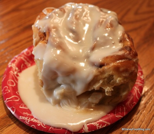 The Delectable Main Street Cinnamon Roll Recipe