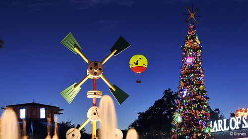 Celebrate the holiday season at Disney Springs!