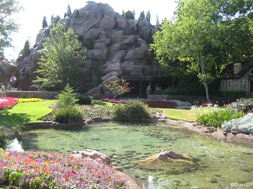 Canada pavilion's beautiful gardens