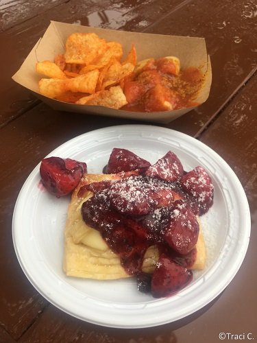 Currywurst and Warm Cheese Strudel from Bauernmarkt