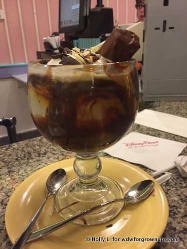 The Delicious Milky Way Sundae