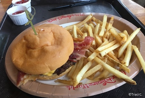 Bacon Cheeseburger with gluten free bun and allergy safe fries