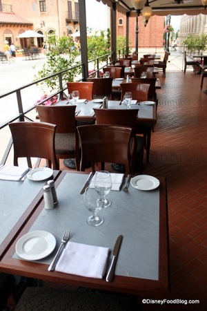 Gorgeous outdoor seating at Tutto Italia