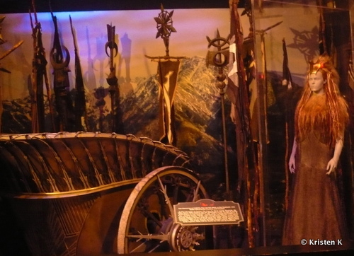 Chronicles of Narnia: The Lion, the Witch, and the Wardrobe Props