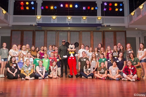 Member of Pentatonix surprises students at Disney World
