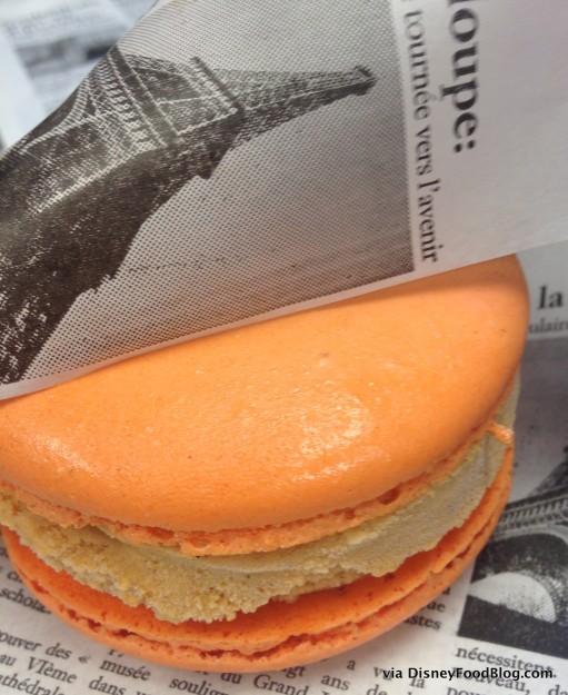 Pumpkin Spice French Macaron Sandwich
