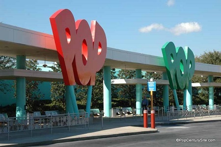 Bus stops at Pop Century