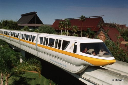 3 Deluxe Resorts are on the Monorail