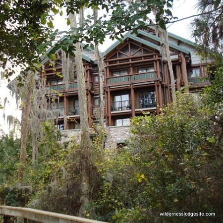 Disney's Wilderness Lodge on 'Conde Nast' Readers'Choice List