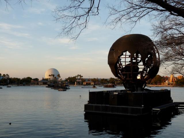 epcot.jpg