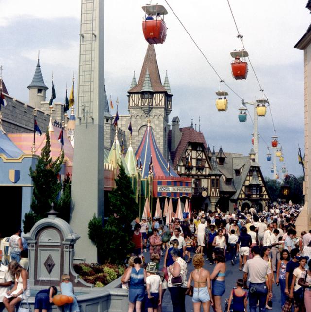 wdw-404a_-_skyway_and_merry_throng.jpg