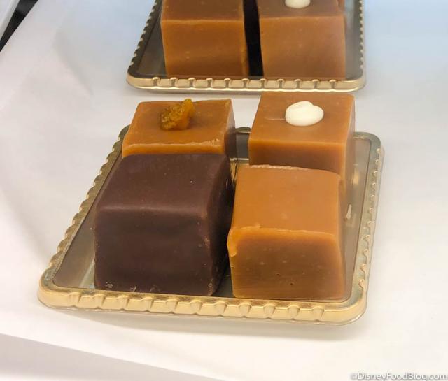 wdw-epcot-germany-pavilion-karamell-kuche-alcoholic-caramels-11.jpg