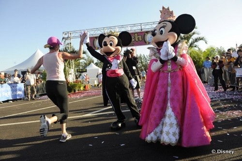 Mickey & Minnie Help Celebrate at the Finish Line