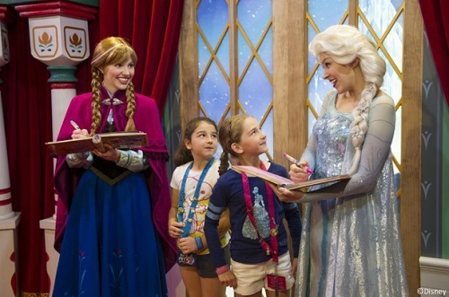 Anna and Elsa at Princess Fairytale Hall