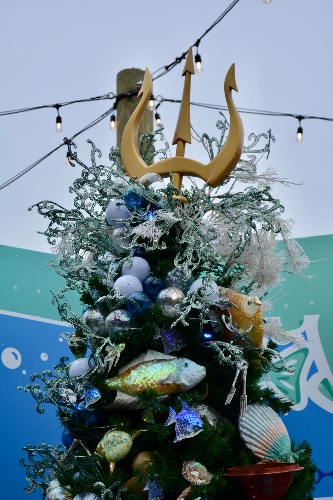 Trident Tree Topper