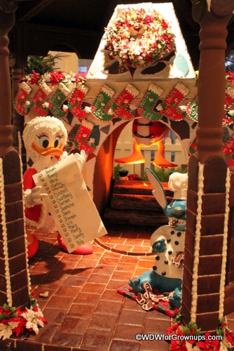 Boardwalk Inn Christmas Gingerbread Display