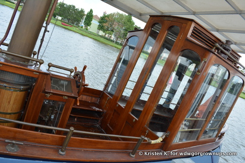1889 Saloon Launch Replica