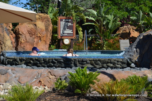 Lava Pool Infinity Spa