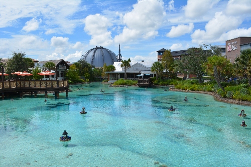 Disney Springs Extends Weekend Hours