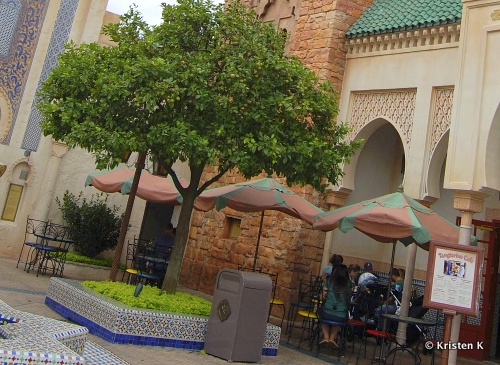 The Tangerine Cafe in Epcot Is Beautiful After Dark