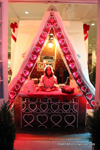 Epcot gingerbread house at American Adventure