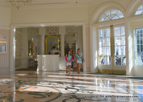 Grand Floridian Cafe Lobby