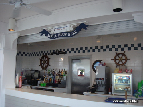 Hurricane Hanna's Offers A Full Bar