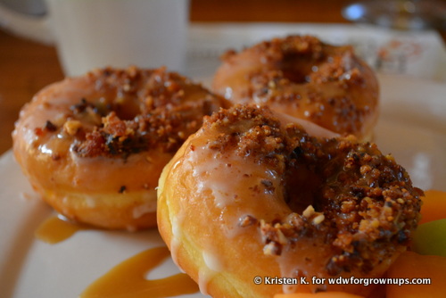 Mini Iced Doughnuts With Pecans, Bacon, and Caramel