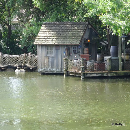 Explorer Canoes Paddled The Rivers of America