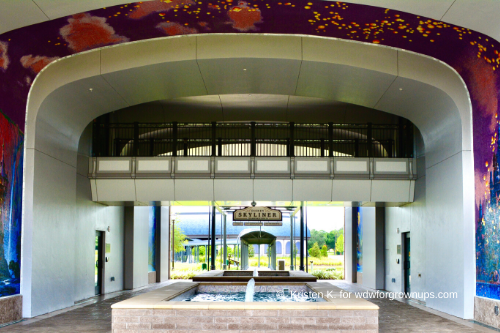 Walkway To Disney&amp;#039;s Skyliner