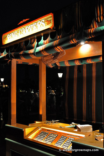 Ring Carvers booth in Mexico Pavilion