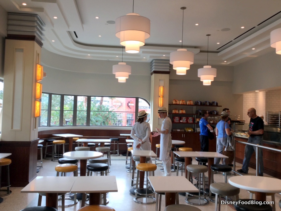 Interior Seating At Pizza Ponte
