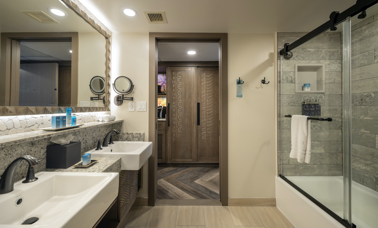 Natural Textures Inspire In The Bath