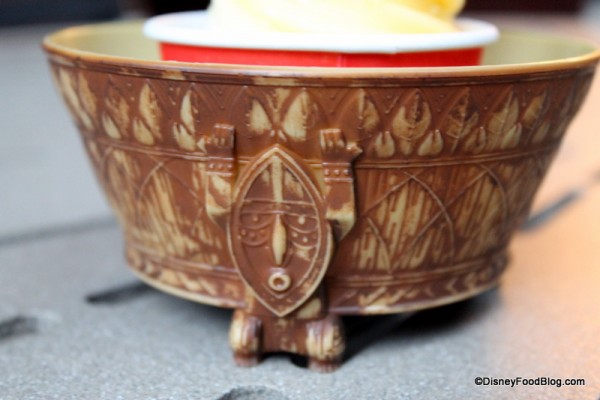 Pineapple Lanai Souvenir Tiki Bowl