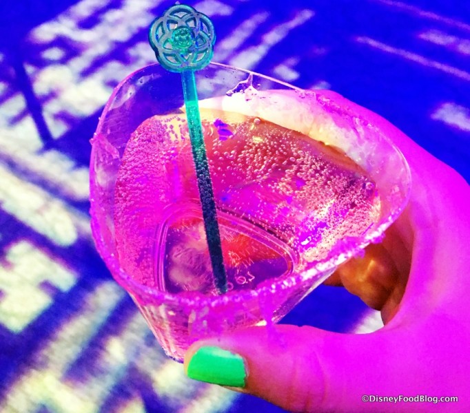 T=C2 that is made with Vanilla Tonic Water and Cotton Candy