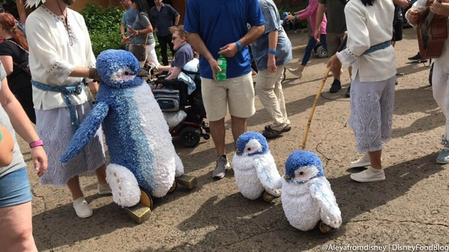 Animal Kingdom Holiday Puppet Penguins